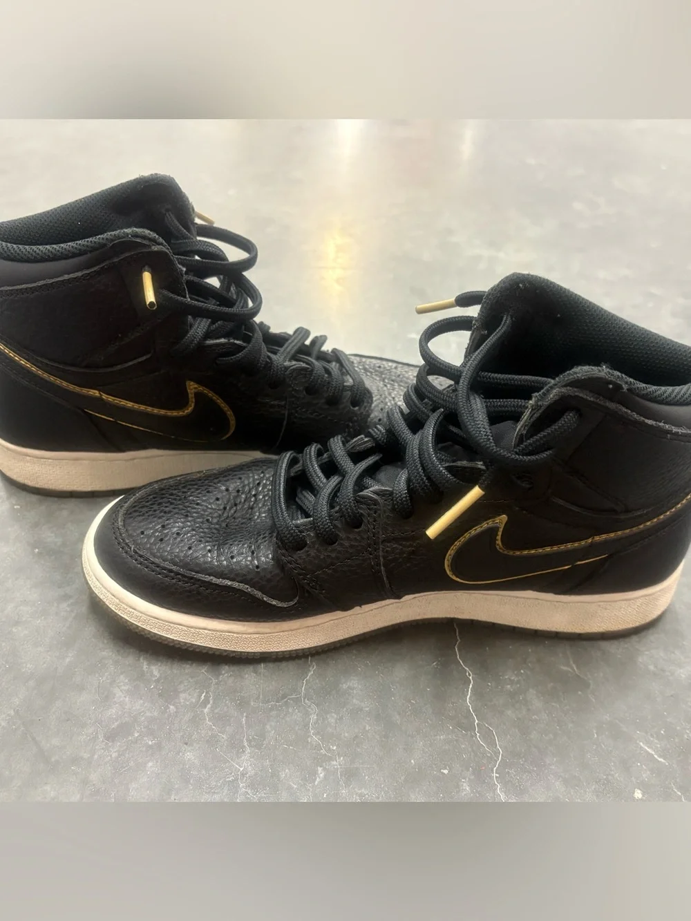 Air Jordan 1 Retro High OG GS